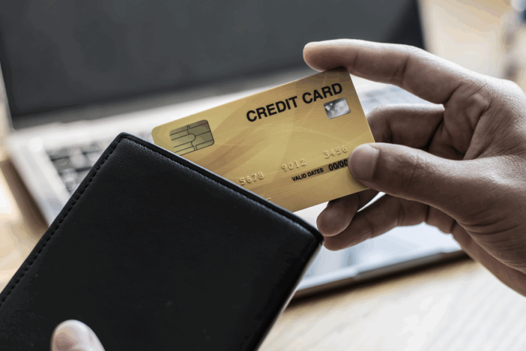 Pros And Cons Of Using Your Credit Card To Pay Your Personal Income Tax Bill (Via CardUp)