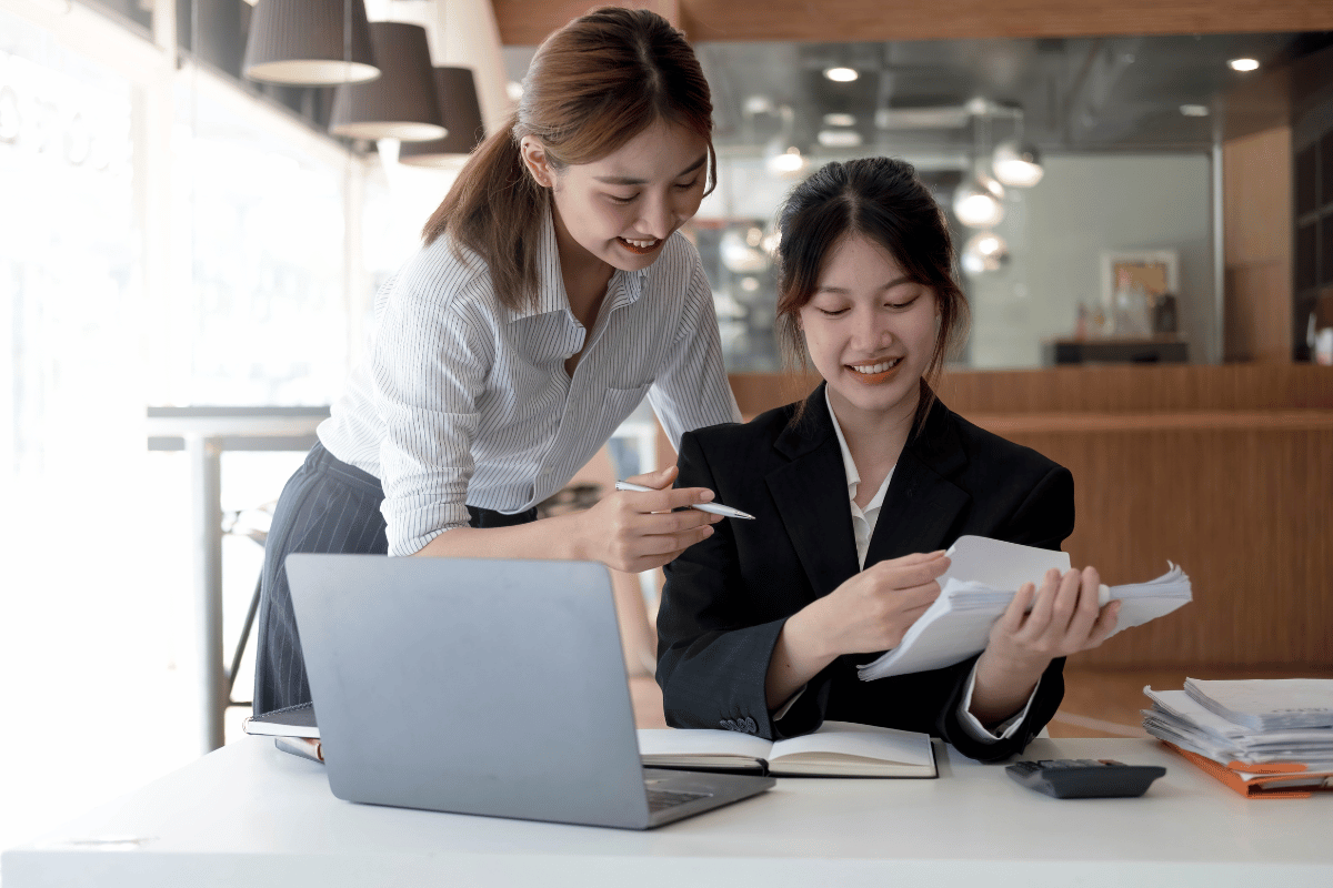 Licensed Moneylenders vs Loan Sharks: What’s the Real Difference in Singapore?